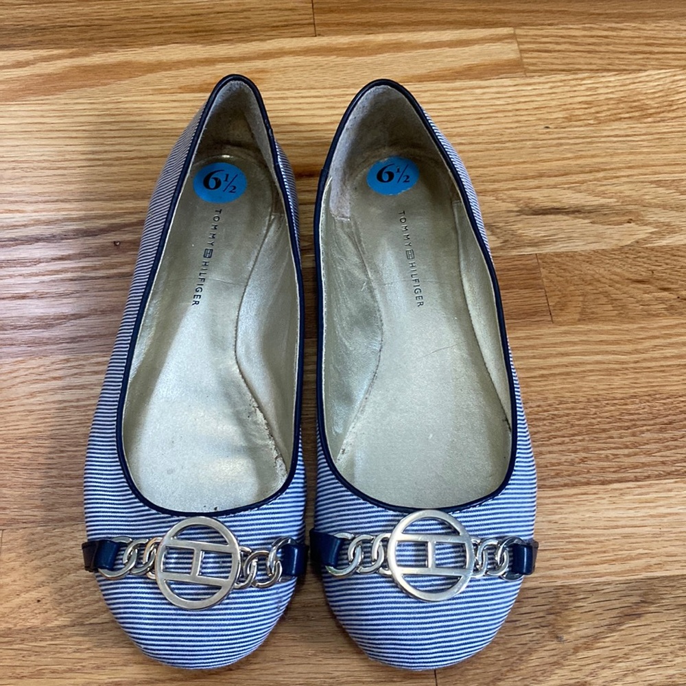 Tommy Hilfiger shoes. Size 6.5